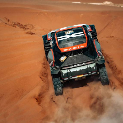 Nasser Al-Attiyah câștigă Abu Dhabi Desert Challenge