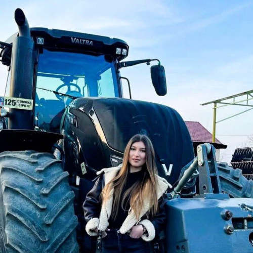 Paula Corlat, tânăra din Sipote care îmbrățișează agricultura