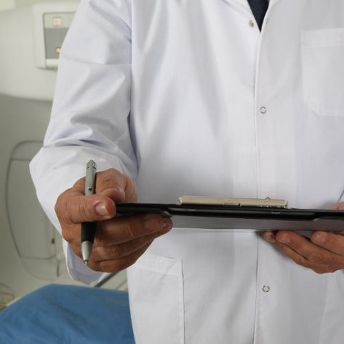 Colegiul Medicilor din Romania subliniază importanța vaccinării și a deciziilor bazate pe știință