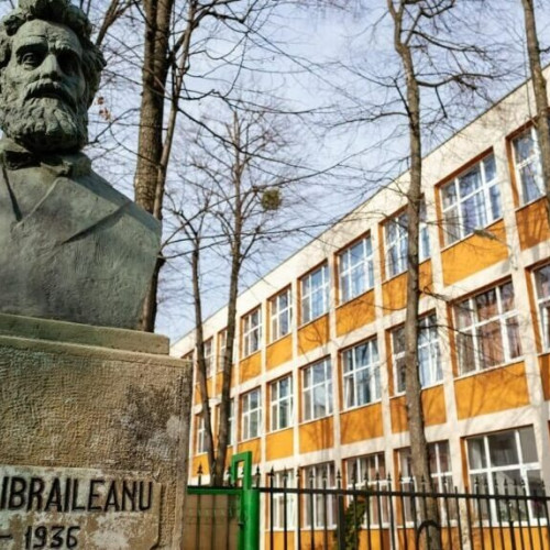 Colegiul Național &quot;Garabet Ibraileanu&quot; din Iași sărbătorește 125 de ani