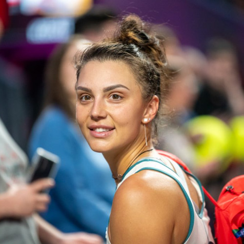 Iga Swiatek, numărul 5 mondial, a eliminat-o pe Jaqueline Cristian în turul trei de la Roland Garros