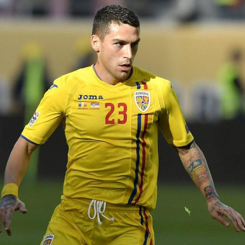 Nicolae Stanciu, noul jucător al Genoa, a fost anunțat oficial de clubul patronat de Dan Sucu. Potrivit site-ului oficial al grupării italiene, începând cu data de 1 iulie, fotbalistul român se va alătura echipei ros-albastre.