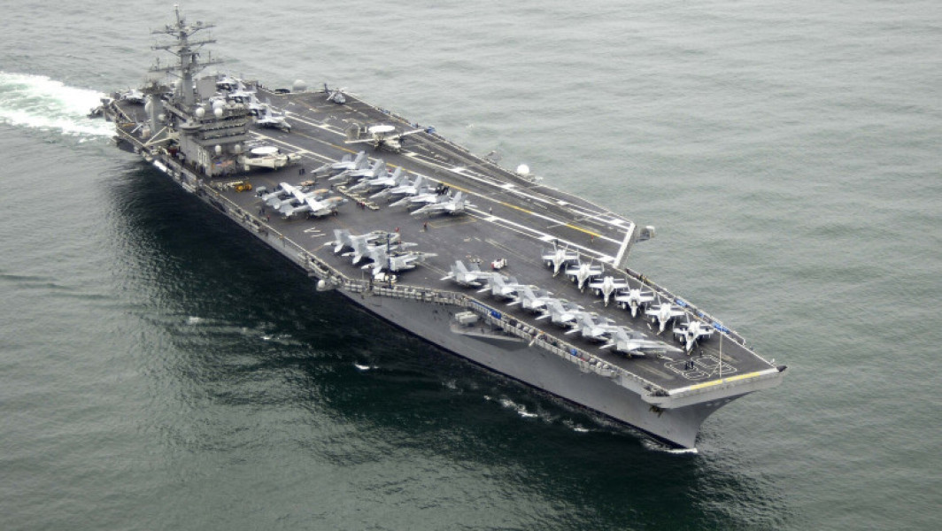 Portavionul american USS Nimitz a părăsit Marea Chinei de Sud și se îndreaptă spre vest, conform datelor de pe site-ul Marine Traffic. Receptia sa la un port din centrul Vietnamului, planificată pentru această săptămână, a fost anulată, relatează Reuters. Potrivit surselor, inclusiv unui diplomat, ceremonia oficială pentru data de 20 iunie a fost anulată, iar Ambasada SUA din Hanoi a informat că această decizie a fost luată din cauza „unei cerințe operaționale urgente”.