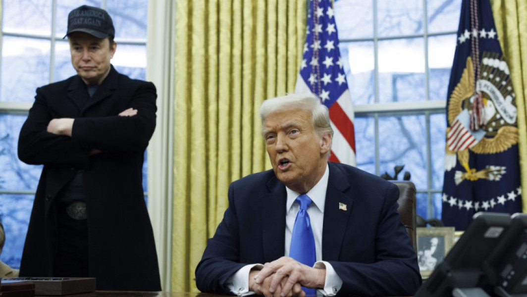 Elon Musk, atac dur la adresa lui Donald Trump. Ce îl înfurie pe șeful Tesla: „E absolut nebunesc şi distructiv”