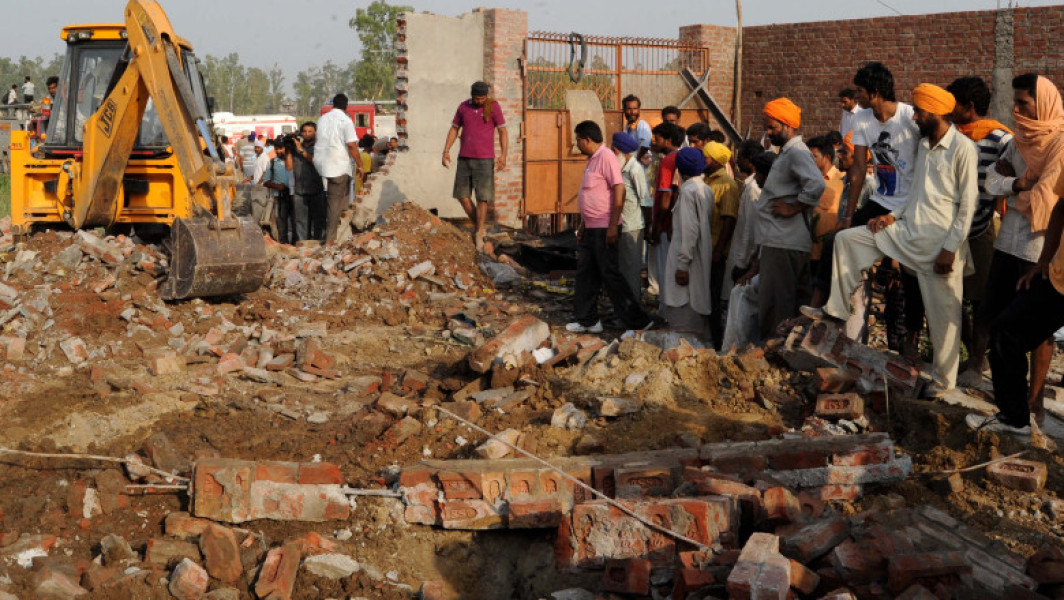 Video Explozie la o fabrică de compuși chimici din India. Bilanțul ajunge la 34 de morți