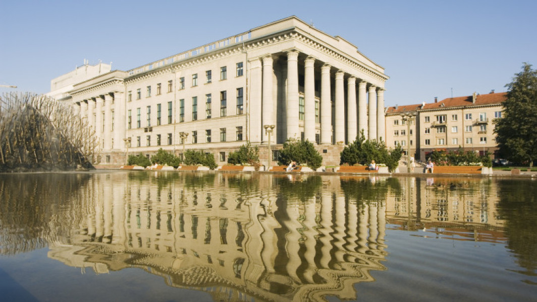 Alertă în Lituania: premierul și președintele Parlamentului au fost evacuați de urgență