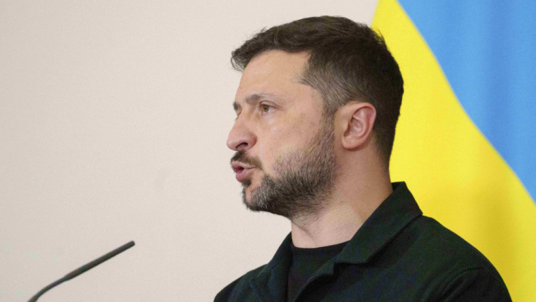 Video Volodimir Zelenski cere Europei să investească mai mult în apărare. „În faţa atacurilor ruse, nu putem duce lipsă de finanţare”
