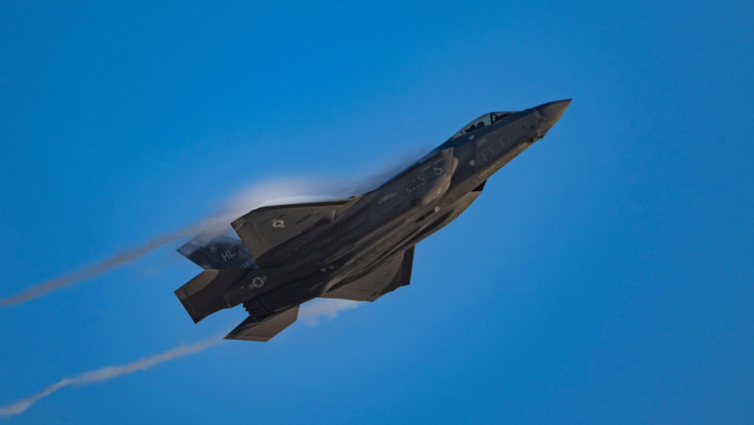 Germania vrea să cumpere încă 15 avioane de luptă F-35