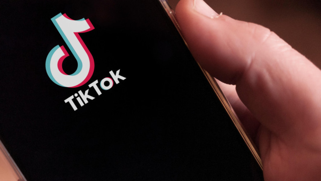 Un gigant din domeniul finanțelor se retrage din consorţiul care negociază preluarea TikTok în SUA