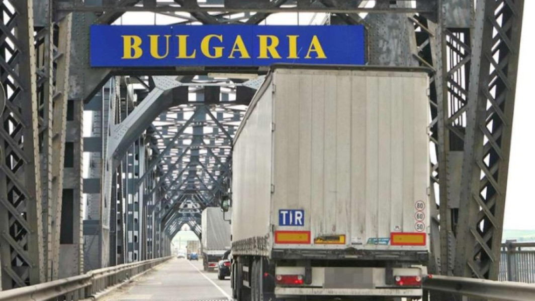 Doi români care se întorceau din Grecia au fost arestați în Bulgaria pentru tentativă de mituire a polițiștilor de frontieră