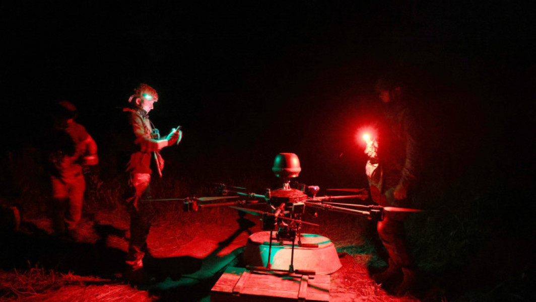 Video Un militar ucrainean face o demonstrație despre cum sunt folosite dronele Vampire în zonele de frontieră