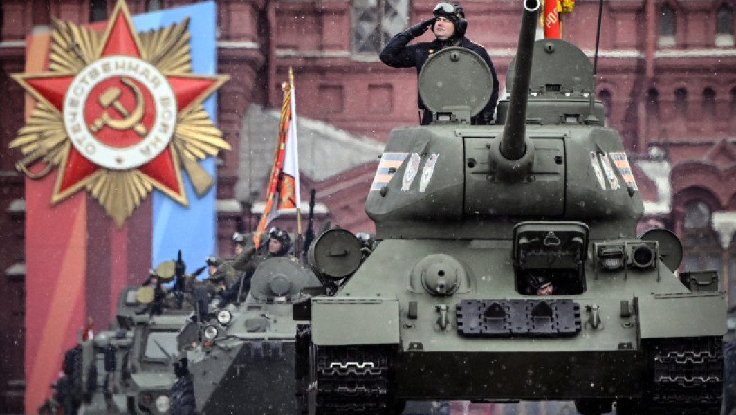Analiză Stocurile rusești de arme din era sovietică au scăzut dramatic. Ce a crescut e dependența de aliații asiatici: China și Coreea de Nord
