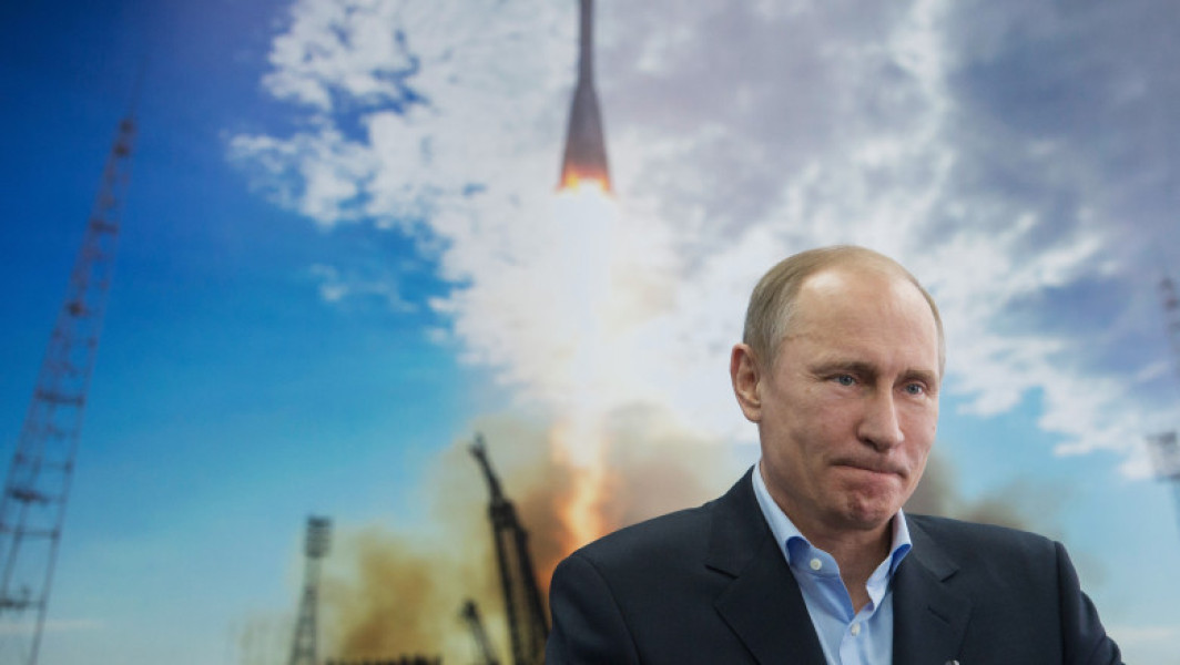 Analiză „Fisuri adânci în inima mașinăriei de război a lui Putin”. Bloomberg: Economia Rusiei se clatină sub greutatea invaziei sale în Ucraina