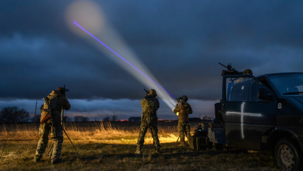 Peste 60 de drone rusești, doborâte de Ucraina noaptea trecută. O femeie a murit la Kursk, în Rusia, într-un atac ucrainean