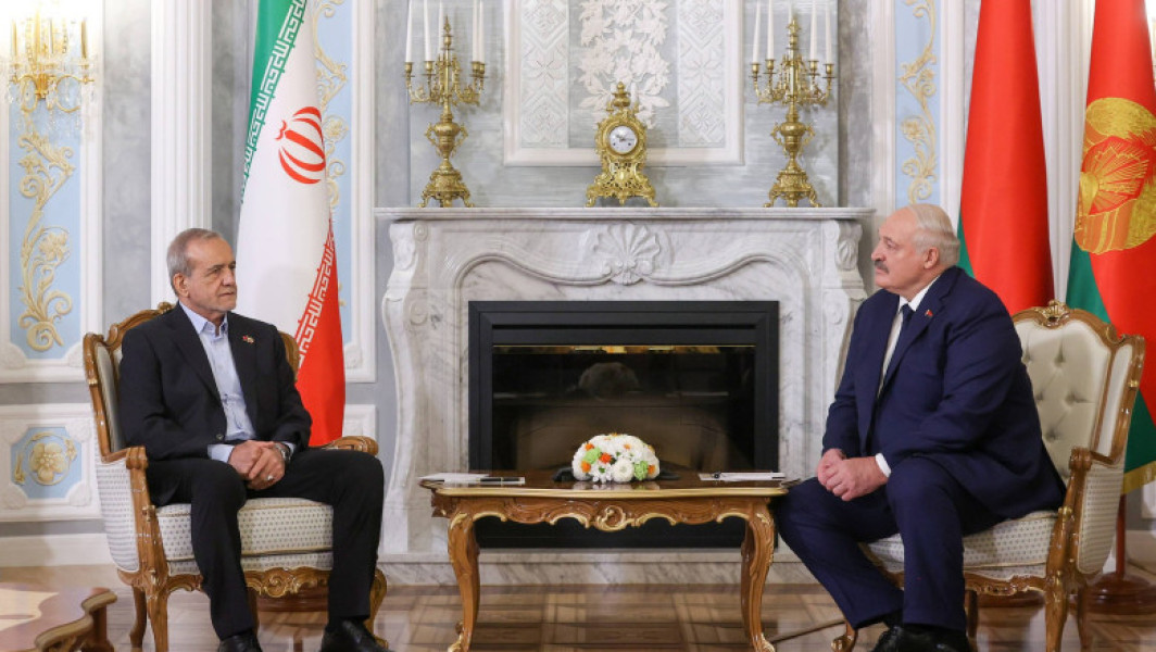 O nouă alianță a dictatorilor: Belarusul și Iranul urmează să semneze un parteneriat strategic. Ce domenii sunt vizate