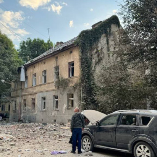 Atac masiv cu drone și rachete al Rusiei, departe de linia frontului, în ciuda negocierilor de pace: un mort și mai mulți răniți