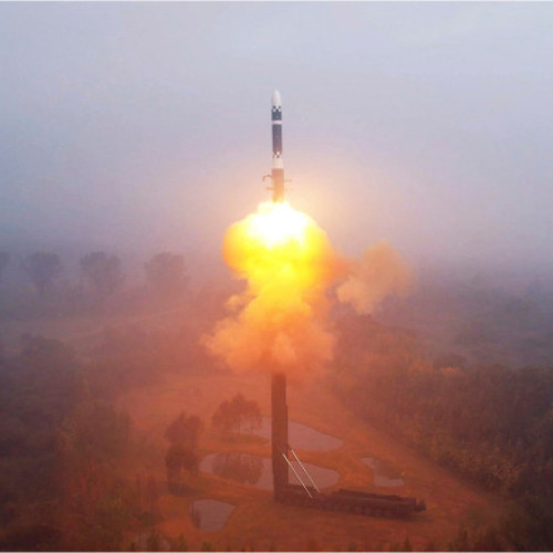 Coreea de Nord a construit o bază militară secretă de unde ar putea lansa un atac nuclear asupra SUA. Unde se află Sinpung-dong