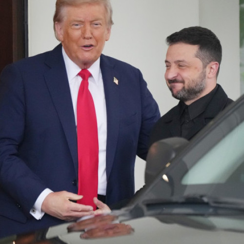 Analiză Cum a început Donald Trump să se distanțeze de negocierile de pace dintre Rusia și Ucraina și ce ar putea însemna asta