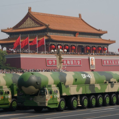 General SUA: China își mărește arsenalul nuclear. În ce condiții ar folosi Beijingul o armă atomică împotriva Taiwanului