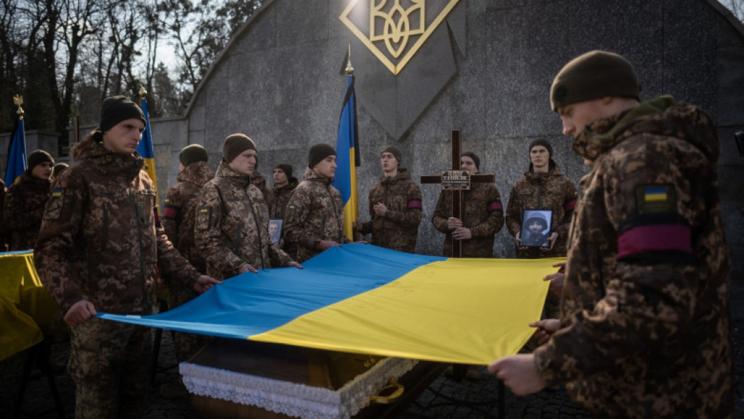 militar rus afirmă că a participat la uciderea a cinci soldați ucraineni capturați în Donbas