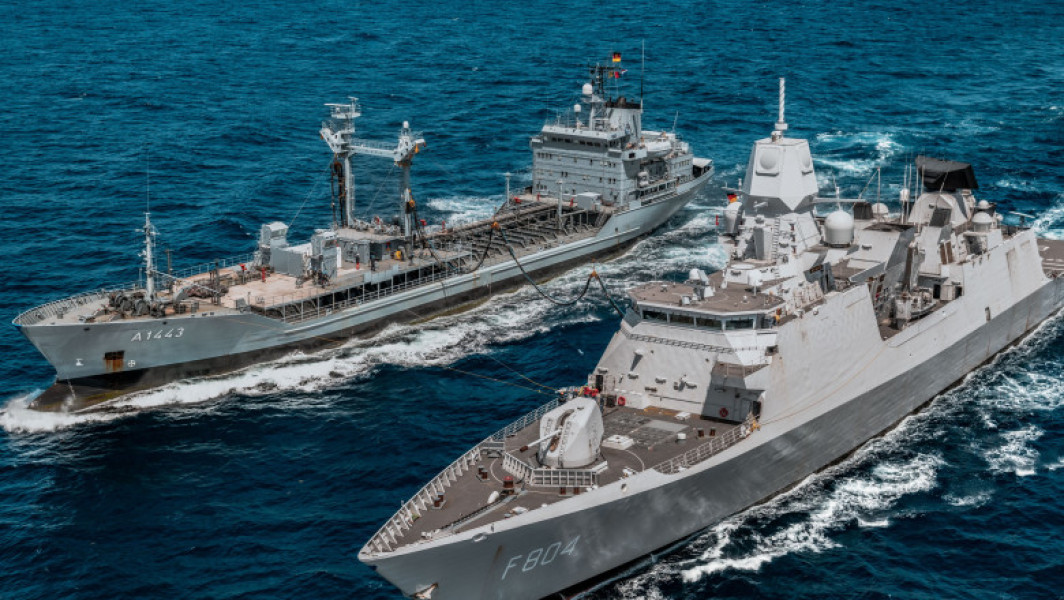 Două nave NATO ajunse în Riga pentru misiunea Baltic Sentry