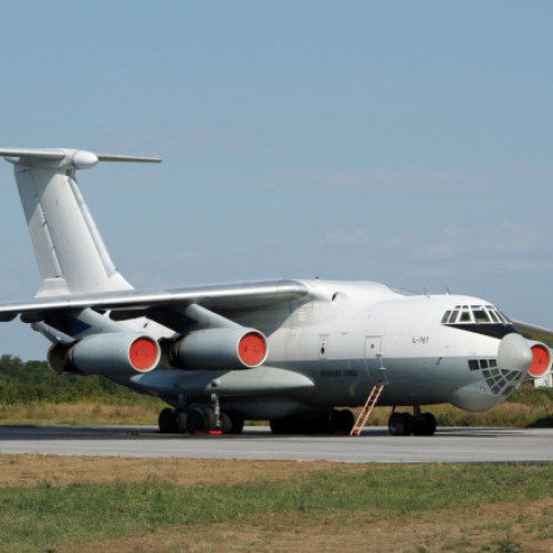Avion rus încărcat cu tensiuni în Brazilia după sosirea neașteptată a unui Il-76