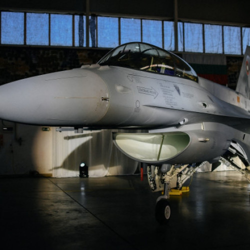 BulgarIa întâmpină întârzieri în livrarea avioanelor F-16 începând din 2019