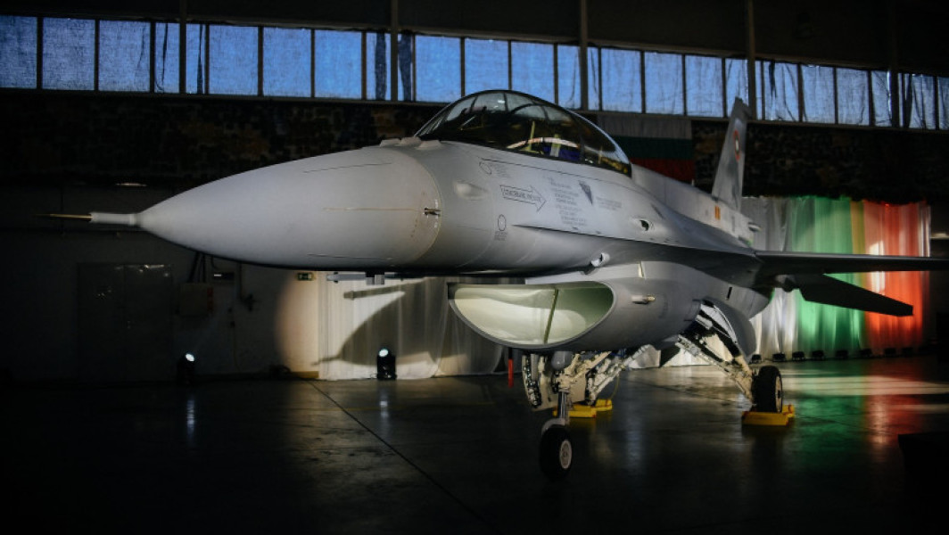 BulgarIa întâmpină întârzieri în livrarea avioanelor F-16 începând din 2019