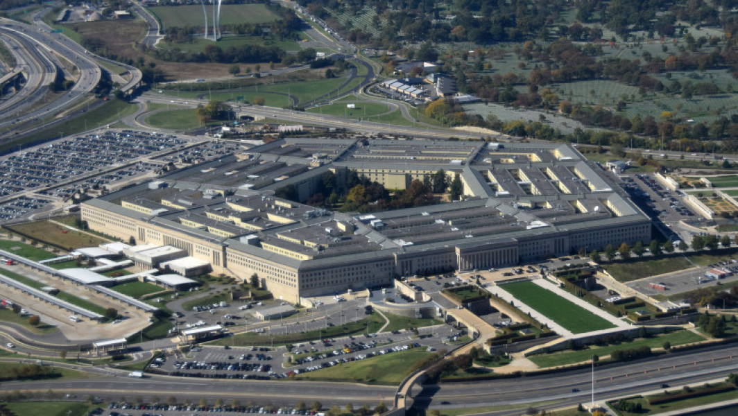 planuri militare ale Pentagonului pentru chicago. oficiali americani vor sa trimita trupe in oras pentru a combate criminalitatea