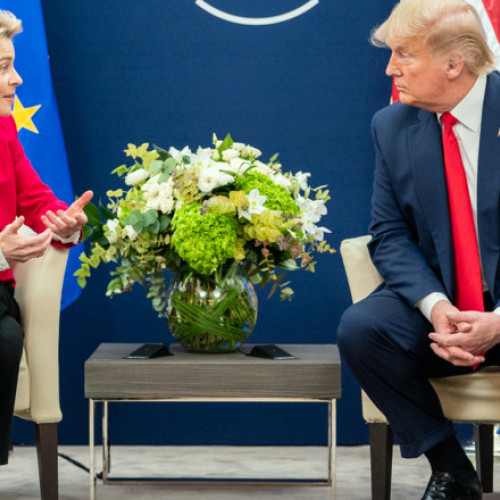 Ursula von der Leyen apără acordul comercial al UE cu Donald Trump
