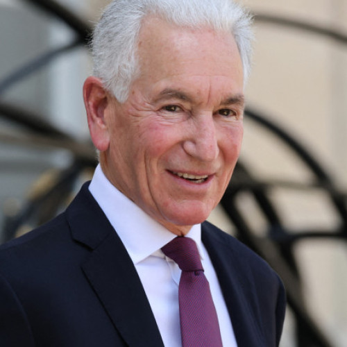 Ministerul francez de externe a reacționat duminică seara la acuzațiile aduse de ambasadorul SUA la Paris, Charles Kushner, și a anunțat convocarea diplomatul pentru luni, 25 august. Potrivit unui comunicat al Quai d'Orsay, Parisul respinge ferm aceste acuzații considerându-le inacceptabile.