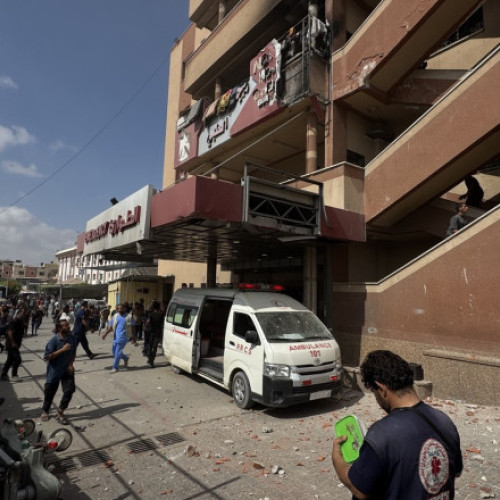atacuri israeliene asupra spitalului nasser din gaza: cel puțin 15 morți, inclusiv patru jurnaliști