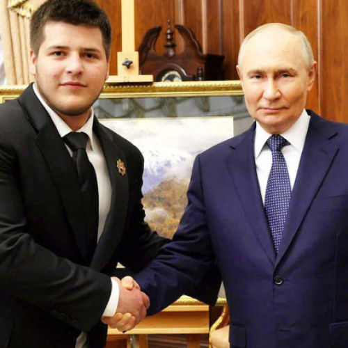Fiul lui Ramzan Kadirov, Adam, a primit o medalie controversată