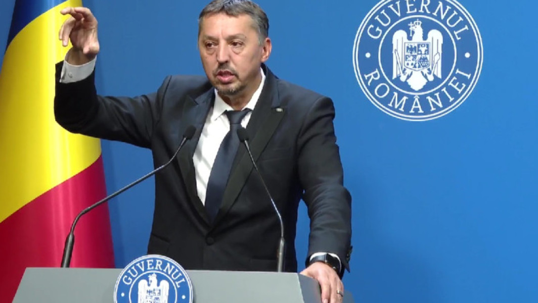 Educația în fața startului anului: ministrul Daniel David spune că elevii vor fi primiți în școli