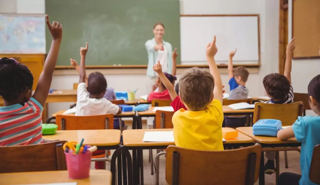 Sindicatele din învățământ anunță boicotarea deschiderii noului an școlar