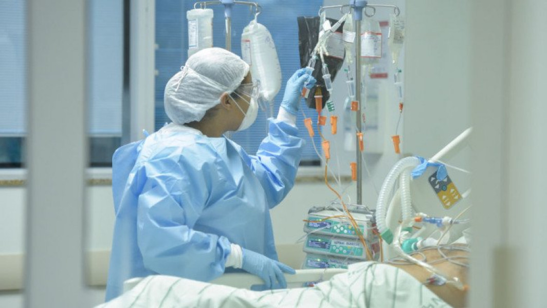 Medicul Evelyn Cristescu atrage atenția asupra formelor grave de COVID în cazul persoanelor cu risc