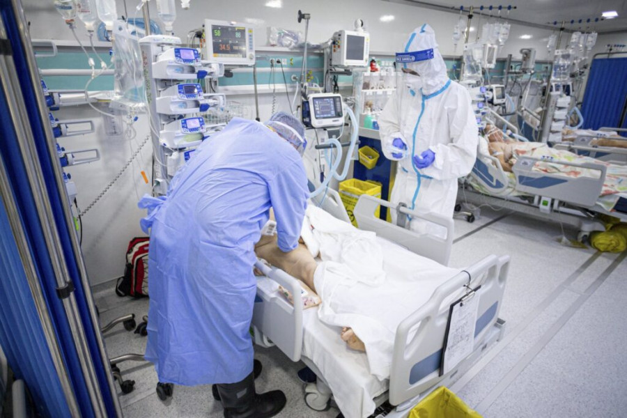 Creștere a cazurilor de COVID-19 la UPU, inclusiv în rândul personalului medical