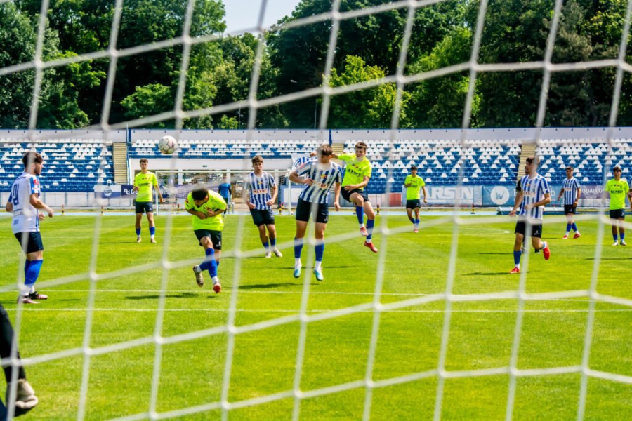 Rezultate surprinzătoare în etapa a VII-a a Ligii a II-a de fotbal