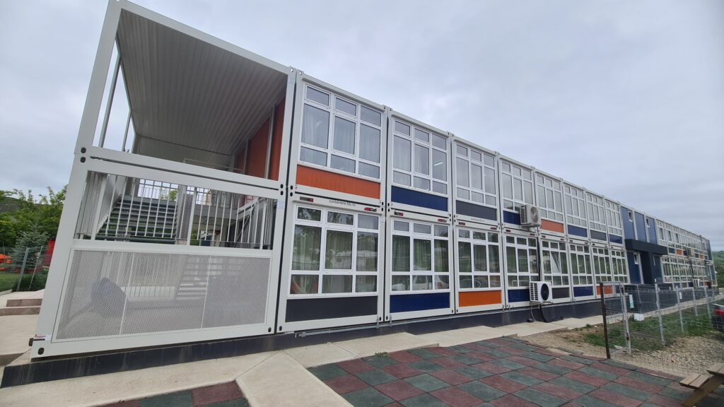 Părinții grădiniței din Valea Lupului contestă modul de alegere a firmei de catering
