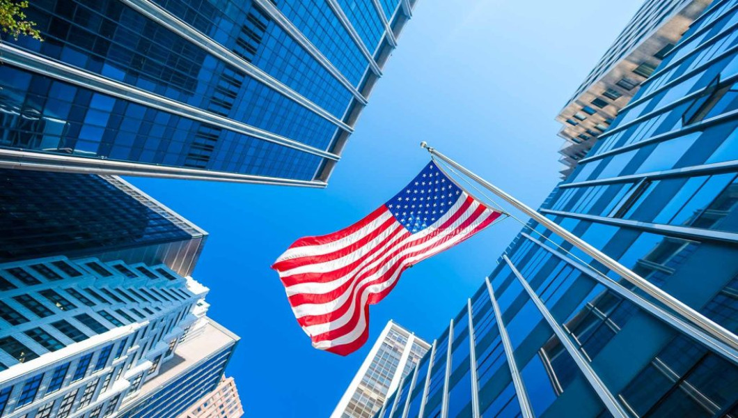 Creștere de 3,8% a PIB-ului SUA în trimestrul al doilea stimulează dolarul american