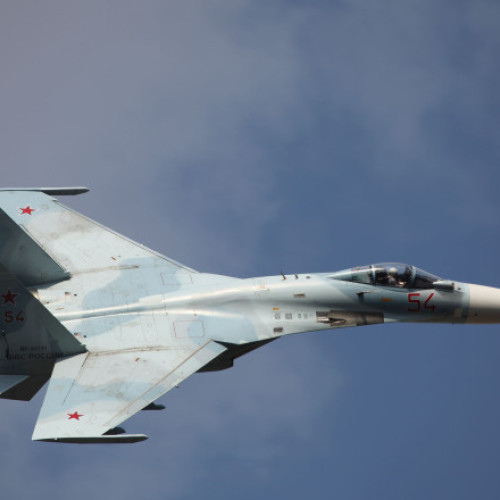 Rusia doboară propriul avion în timp ce apără Crimeea de atacuri cu drone ucrainene