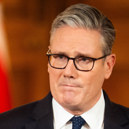Român și ucraineni acuzați la Londra pentru incendieri legate de premierul Keir Starmer