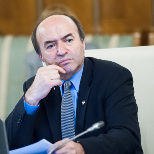 Curtea Constituțională decide astăzi soarta legii privind pensiile magistraților