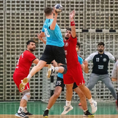 Politehnica Iași joacă cu CSU Suceava II în etapa a VI-a a Diviziei A la handbal masculin