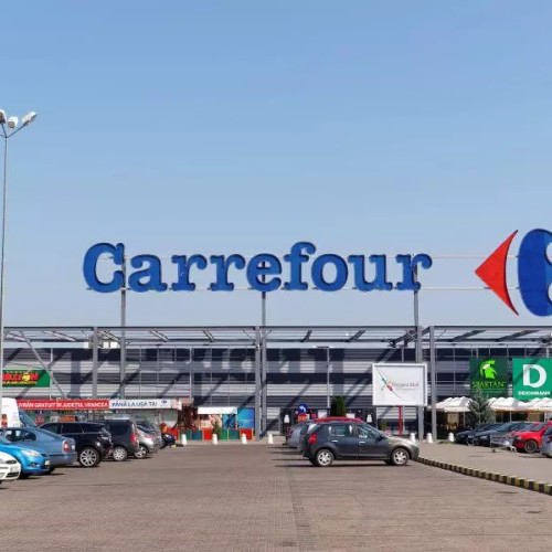 Carrefour pregătește vânzarea magazinelor din România